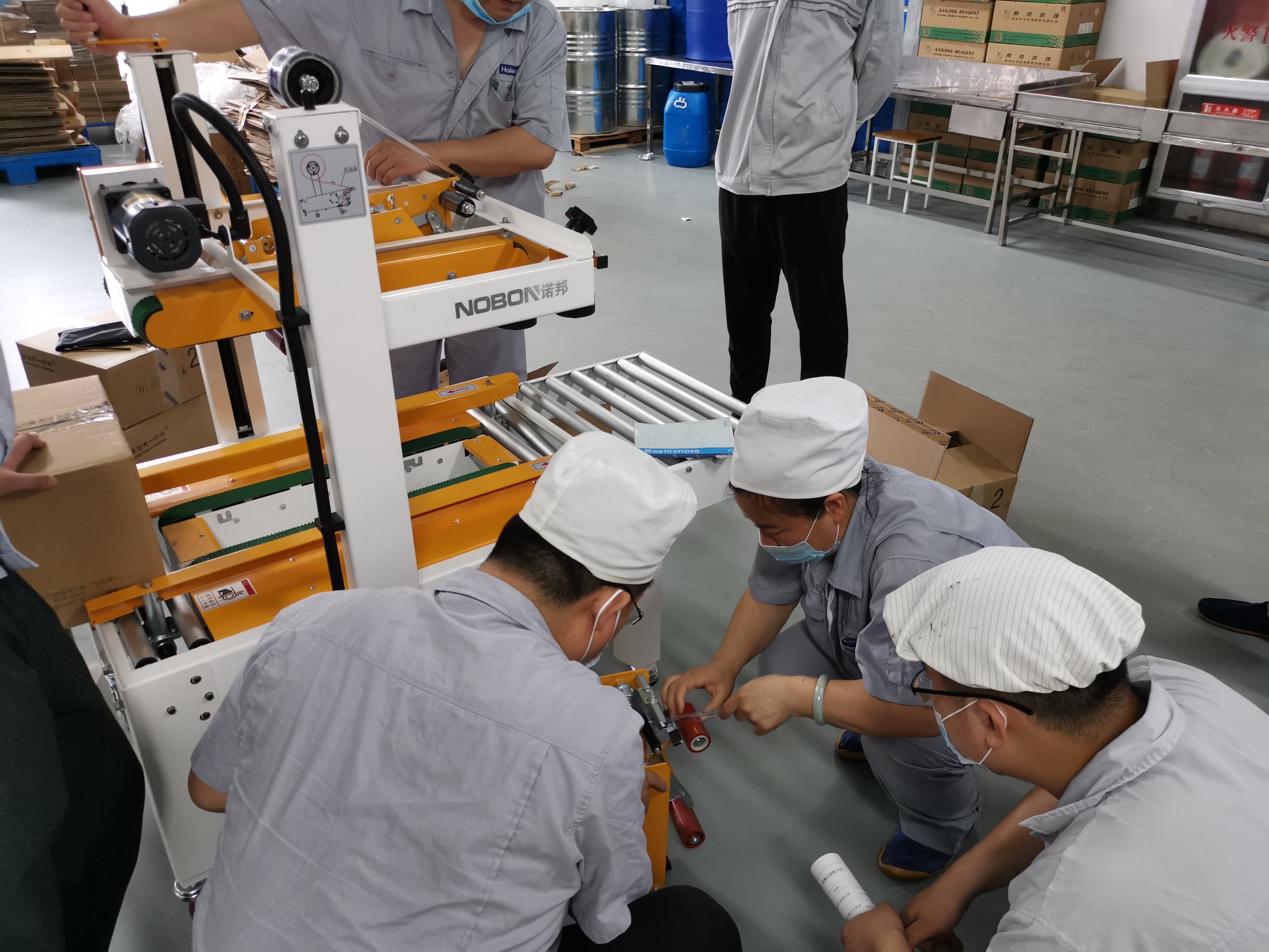 封箱機(jī)維修照片